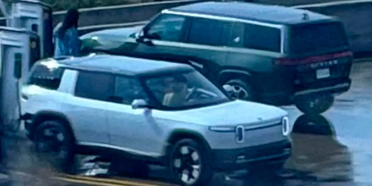 Filtrado-Rivian-R2_Cargando