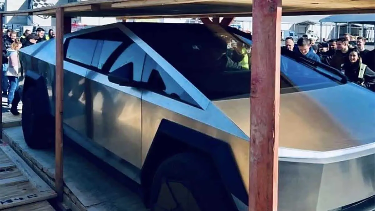 Tesla Cybertruck en Europa (Giga Berl&iacute;n)