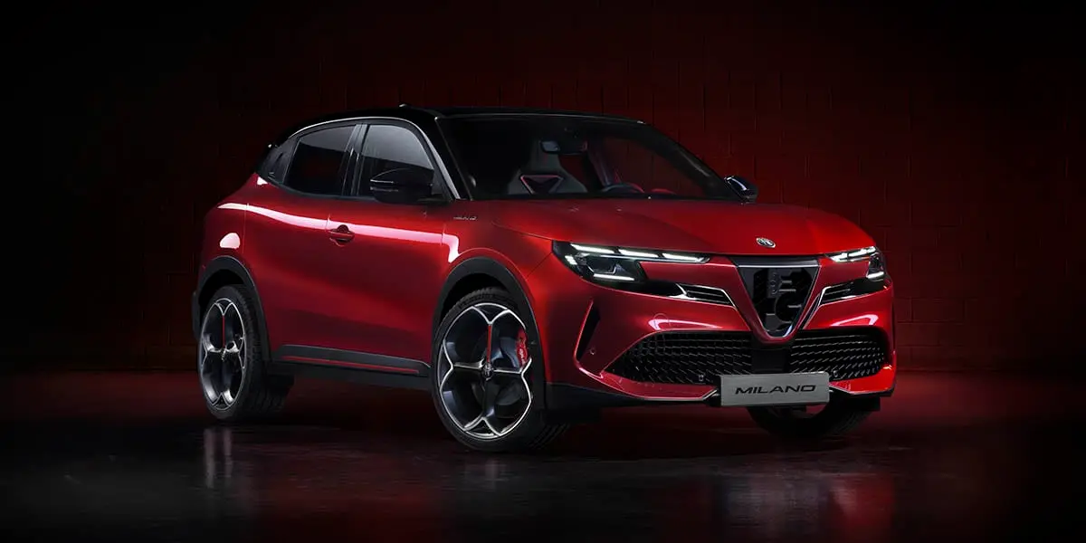 Alfa-Romeo-Milano