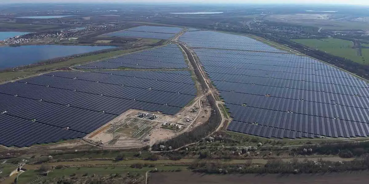 Parque-solar-mas-grande-Europa-Alemania_Witznitz