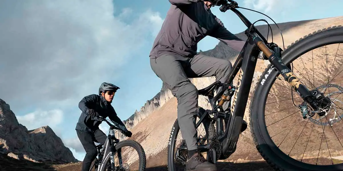 Bicicleta-electrica-Amflow-PL_