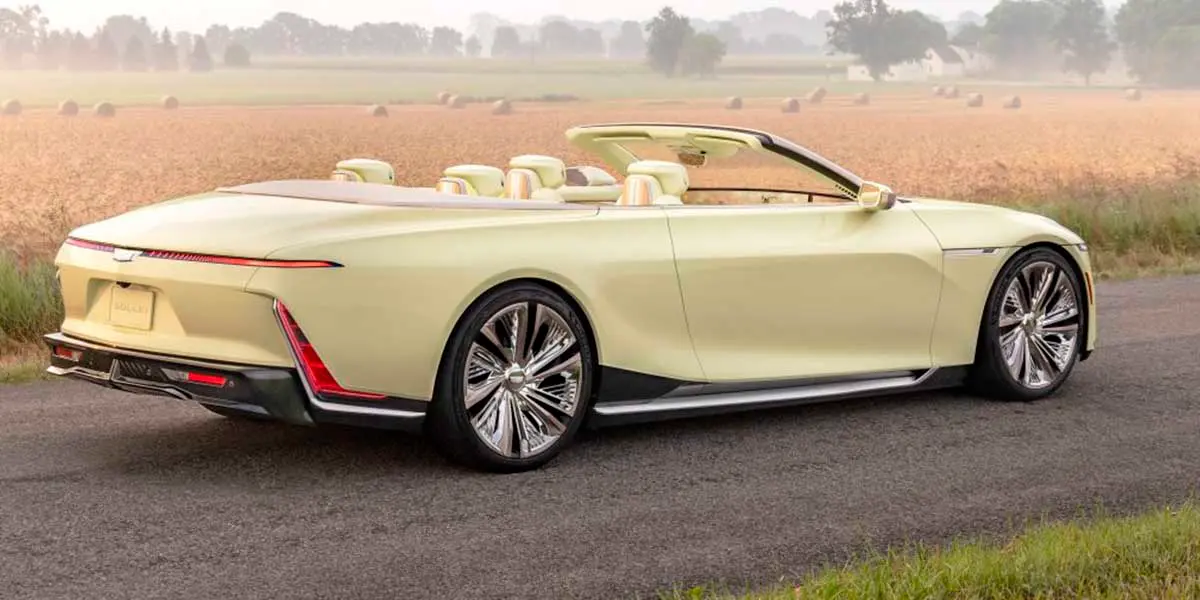 Cadillac-Sollei_concept-descapotable-electrico_trasera