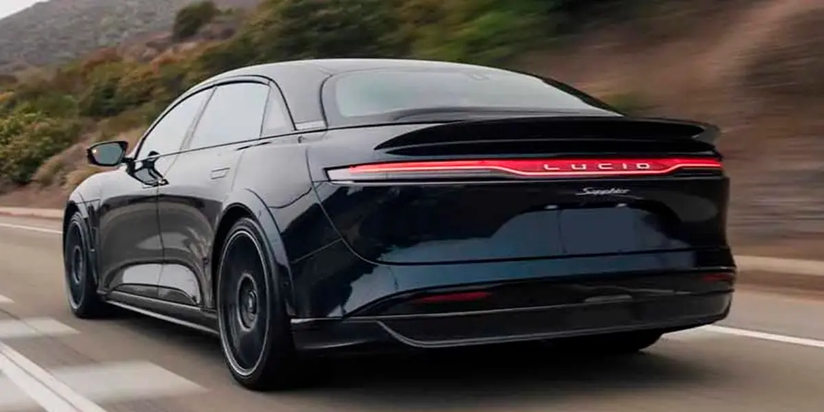 Lucid-Air-Sapphire_blindado_trasera
