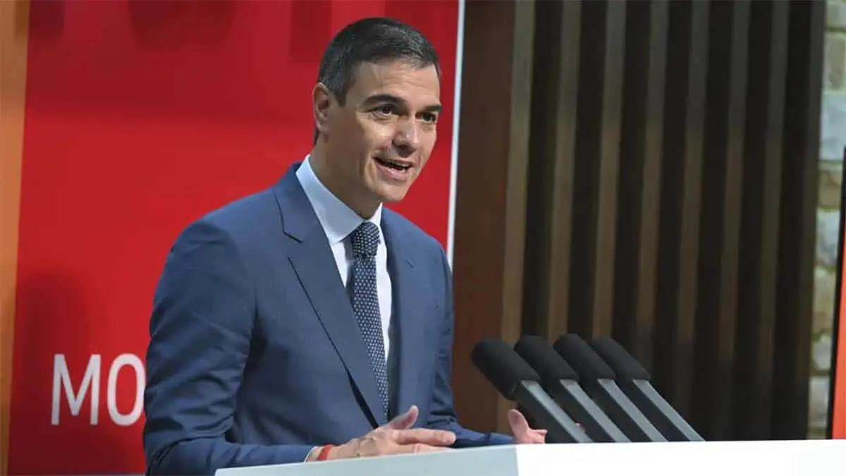 Pedro S&aacute;nchez en China
