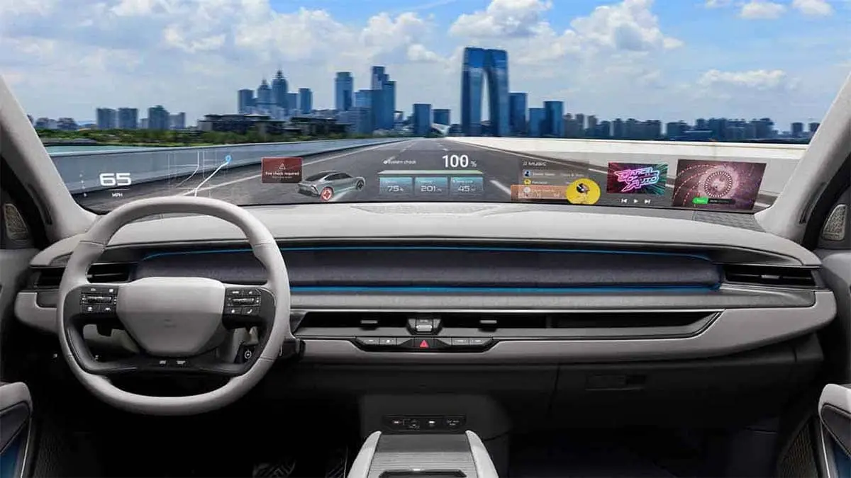 Hyundai, salpicadero hologr&aacute;fico
