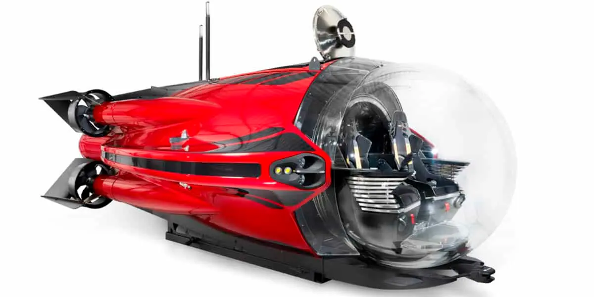 Submarino-Super-Sub_U-Boat-Work_lateral