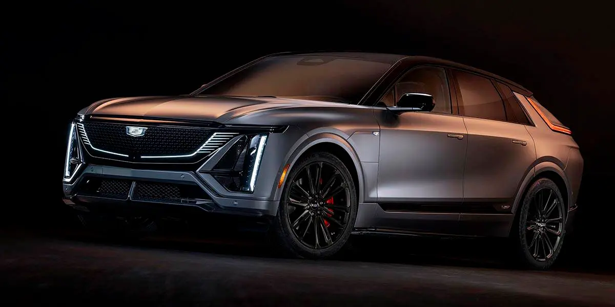 Cadillac-Lyriq-V_