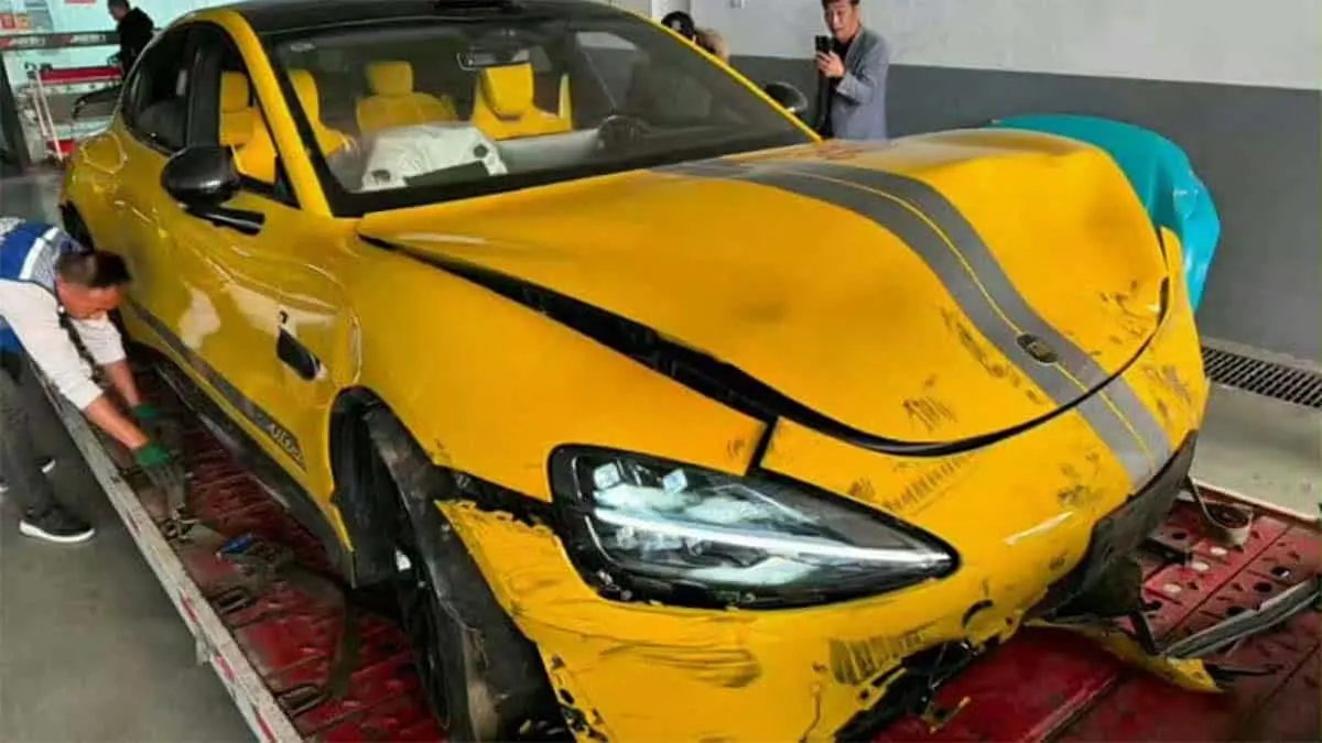 Xiaomi SU7 Ultra accidente