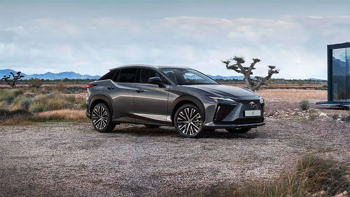 Lexus RZ 2025