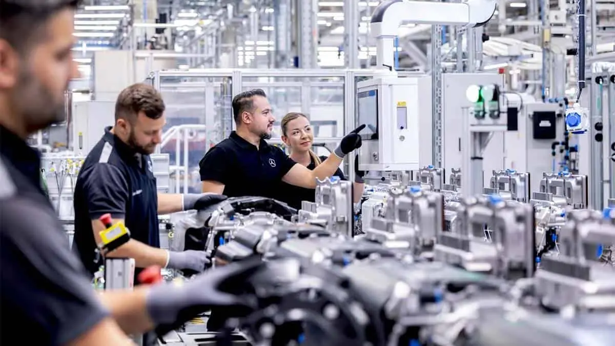 Fabricaci&oacute;n unidad motriz del Mercedes CLA