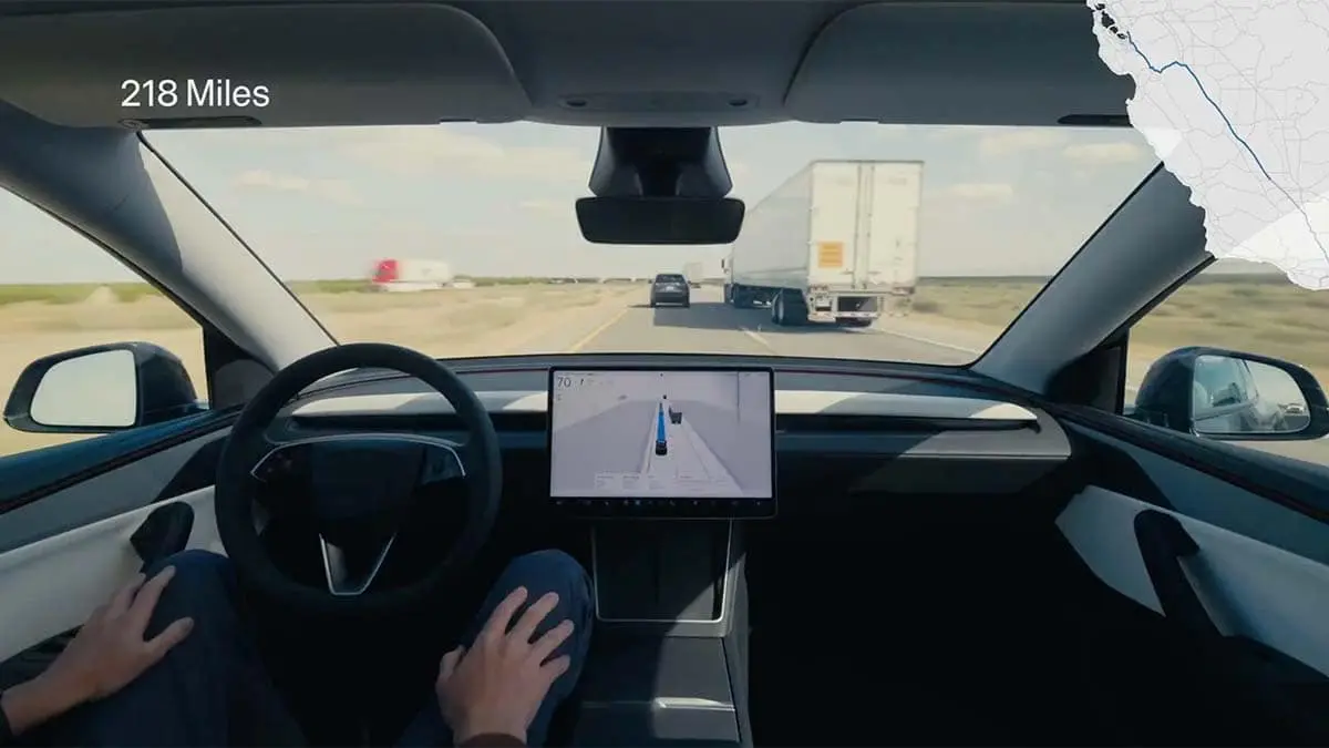 Viaje de un Tesla con el FSD supervisado de casi 600 kil&oacute;metros