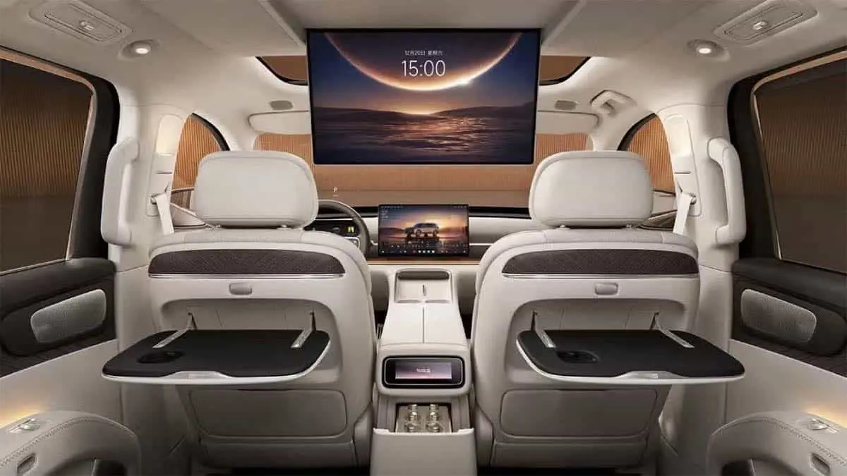 Interior del Leapmotor D19