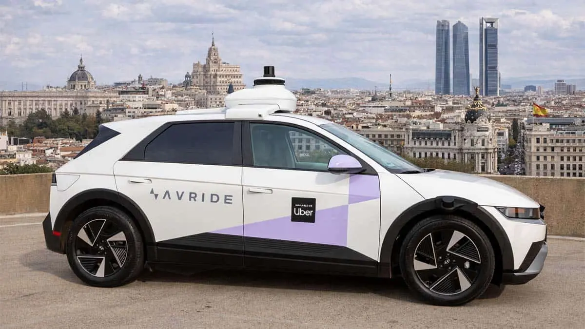 Uber Madrid - robotaxi con conducci&oacute;n aut&oacute;noma