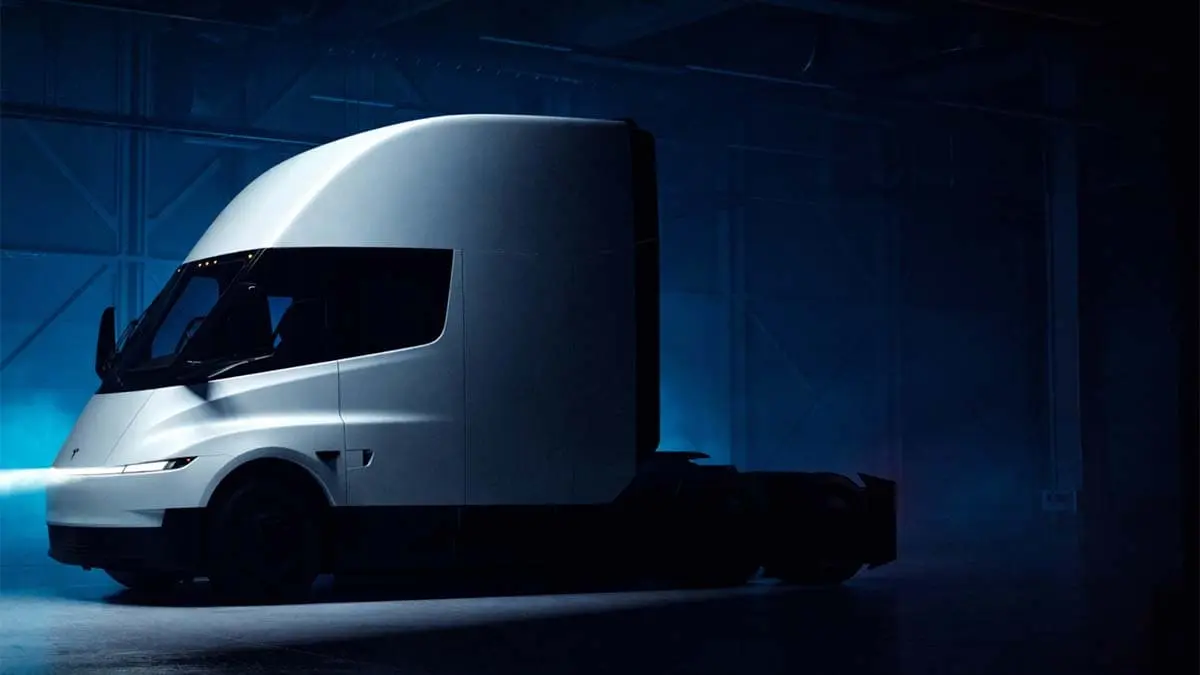 Nuevo Tesla Semi (Cami&oacute;n el&eacute;ctrico de Tesla)