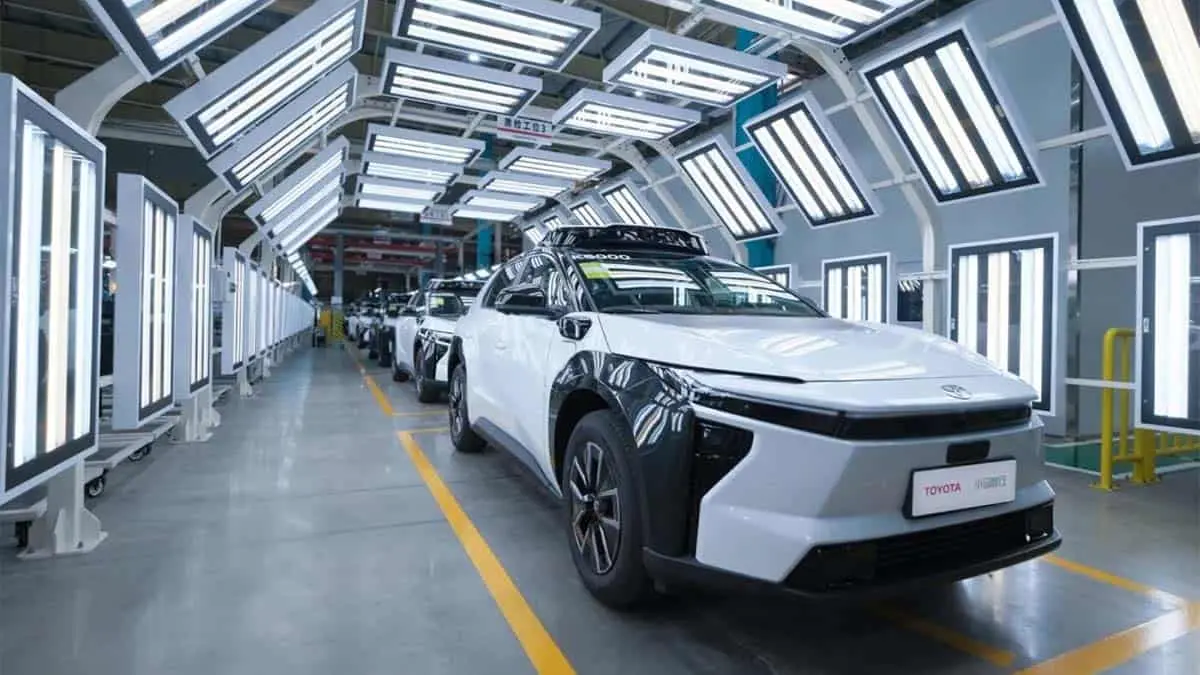 Toyota bZ4x construido como robotaxi