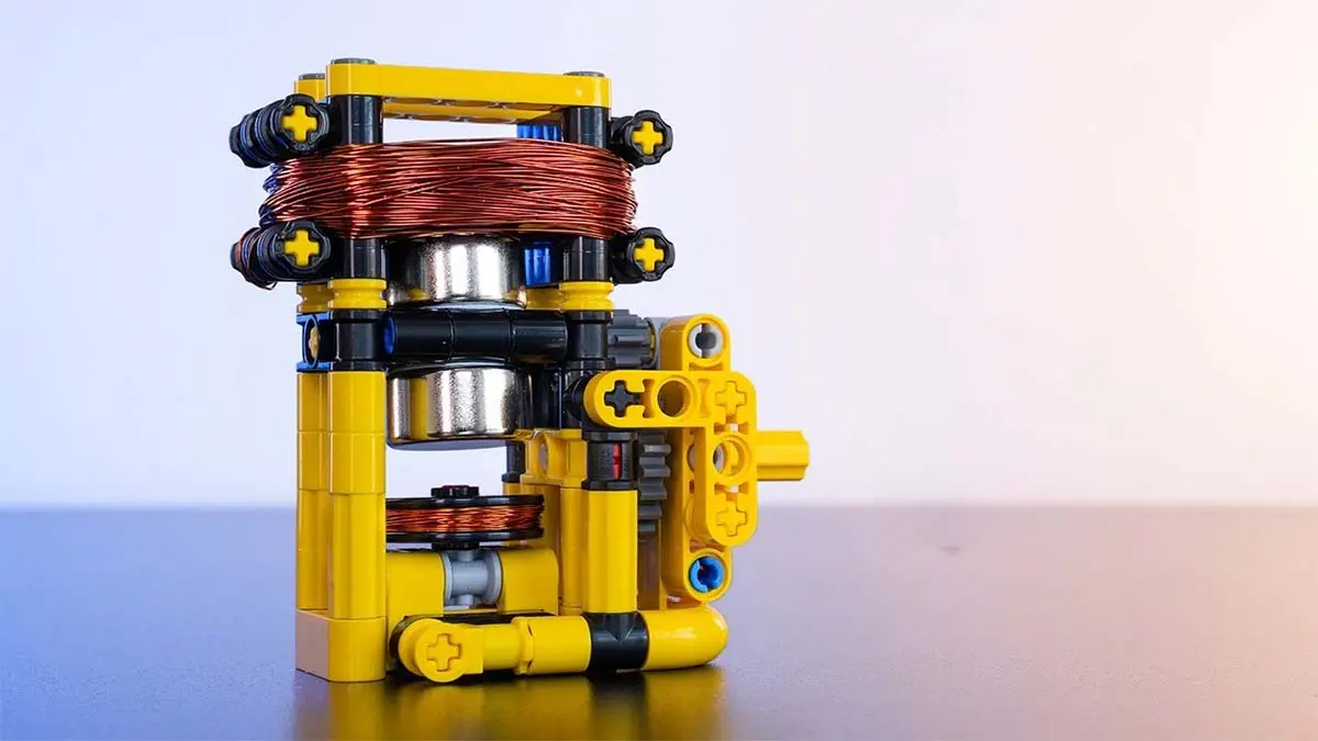 Motor el&eacute;ctrico con piezas de LEGO