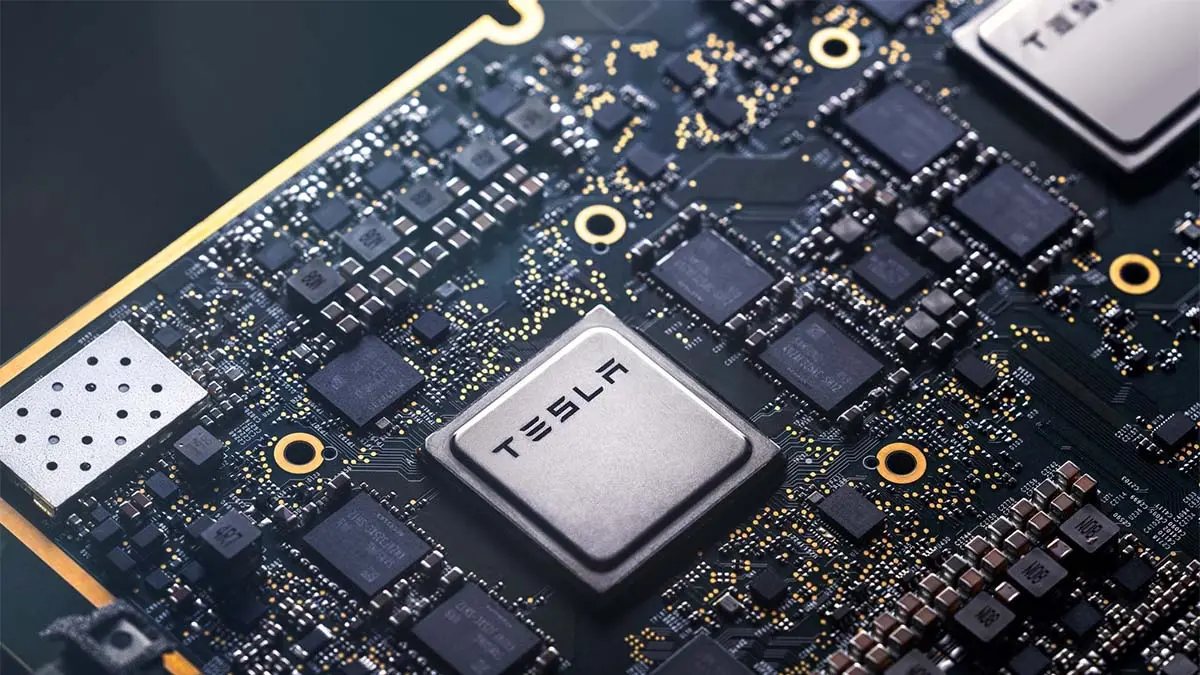 chip Tesla AI4 