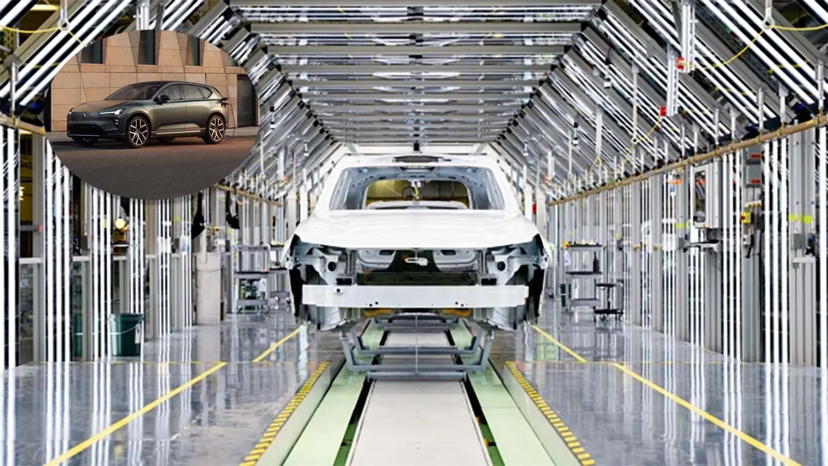 Proceso de fabricaci&oacute;n del Volvo EX60 en una planta de ensamblaje avanzada.
