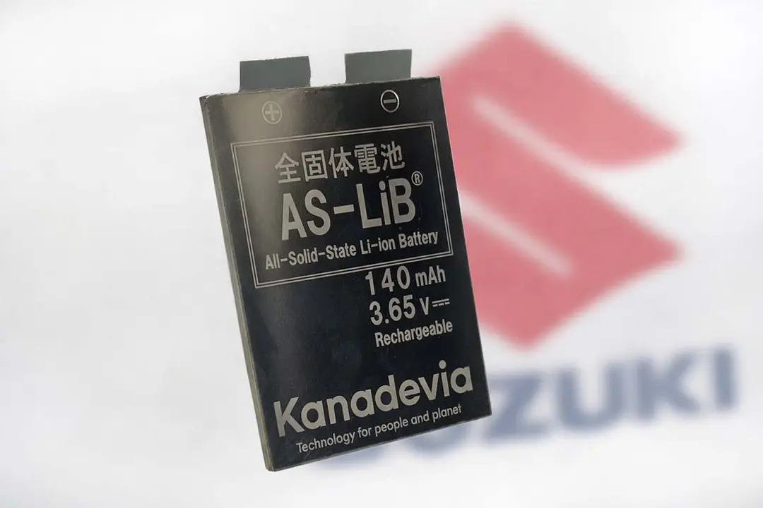 Bater&iacute;a de estado s&oacute;lido de Kanadevia, comprada por Suzuki