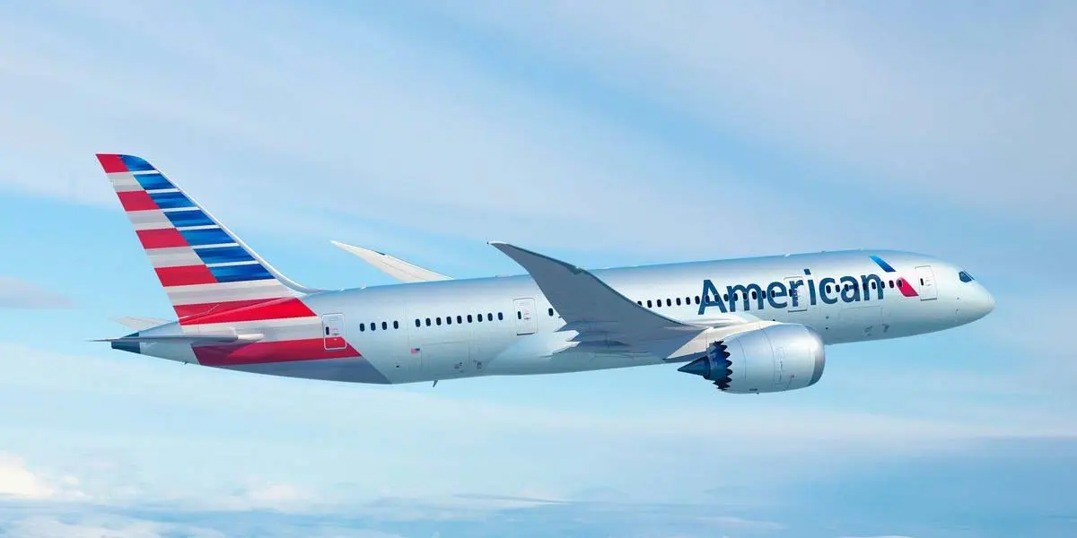 Avi&oacute;n de America Airlines