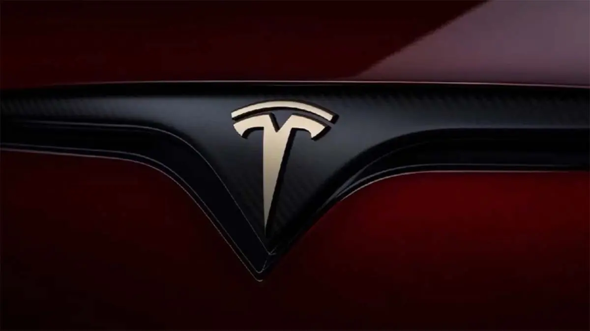 Tesla Model S Signature Edition (edici&oacute;n final y limitada)