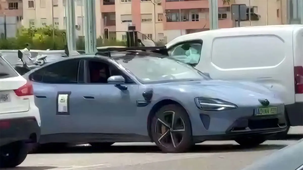 Xiaomi SU7 visto en Sevilla