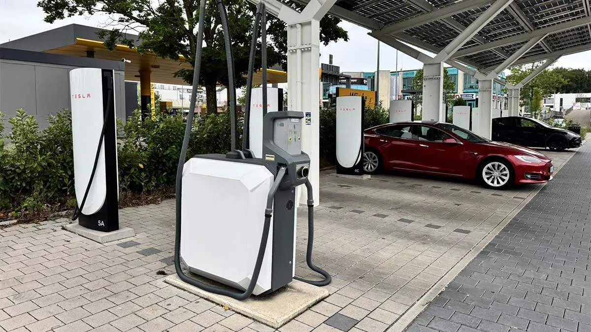tesla-supercharger-aspirador-gratuito