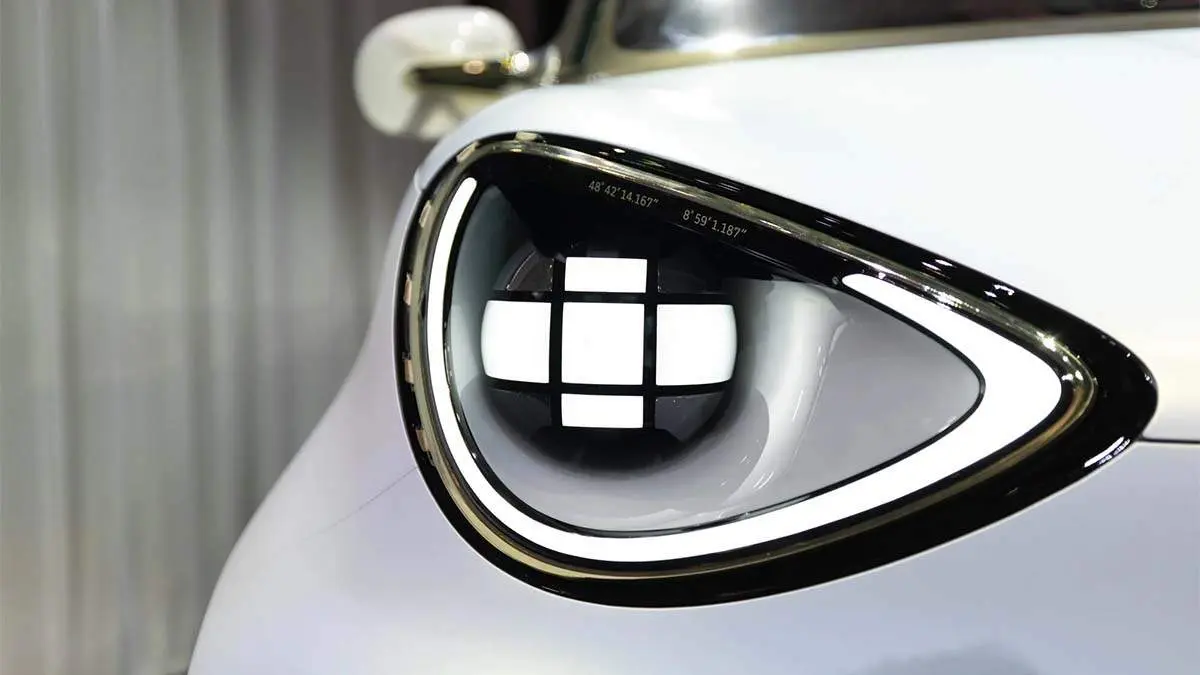 smart2-detalle-opticas-delanteras