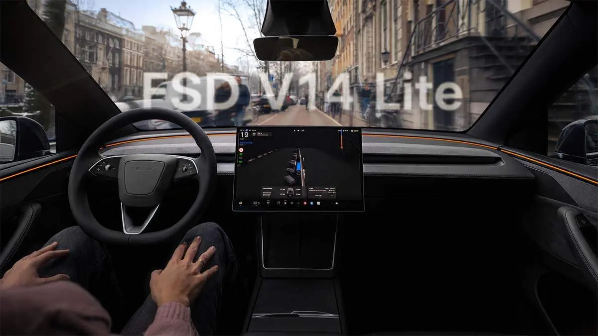 Lanzamiento de Tesla FSD V14 Lite