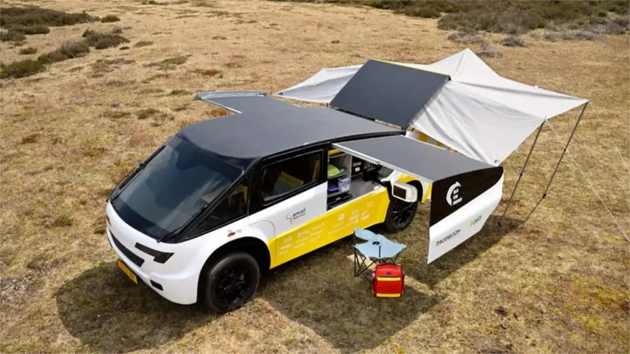Ambulancia solar Stella Juva