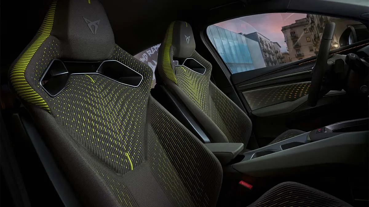 Asientos tipo bucket del CUPRA RAVAL