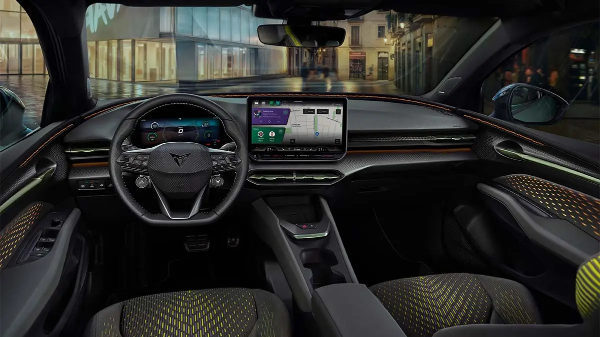 Interior del CUPRA Raval