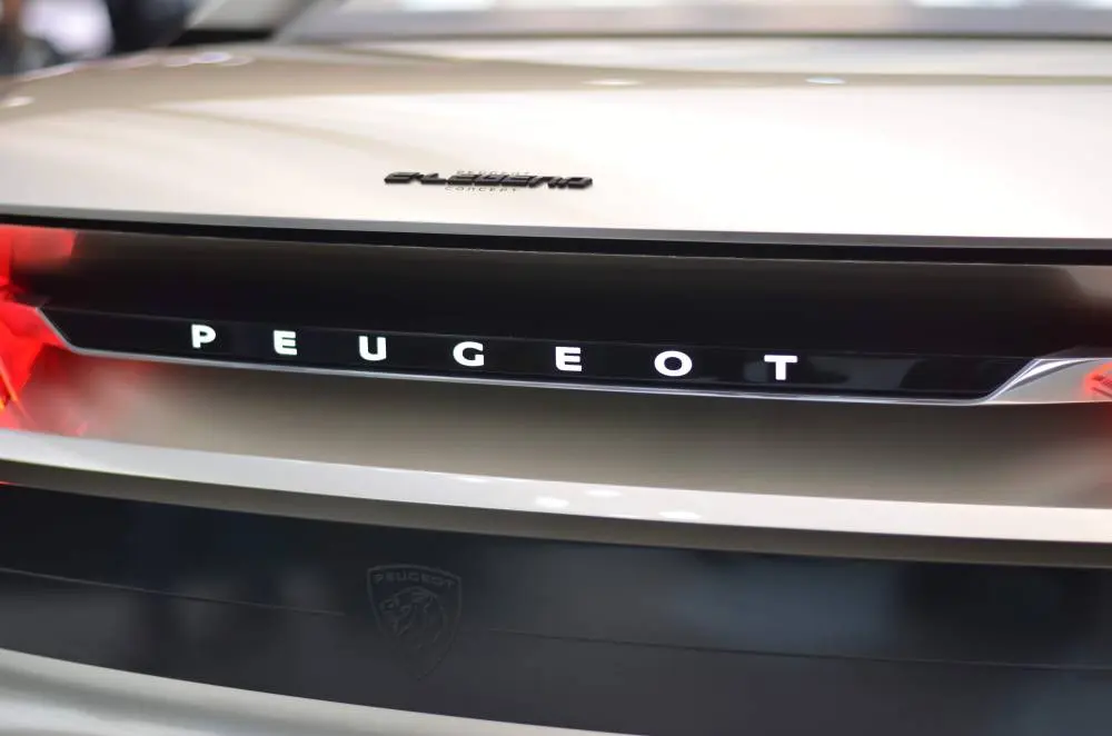 Peugeot_e-Legend19