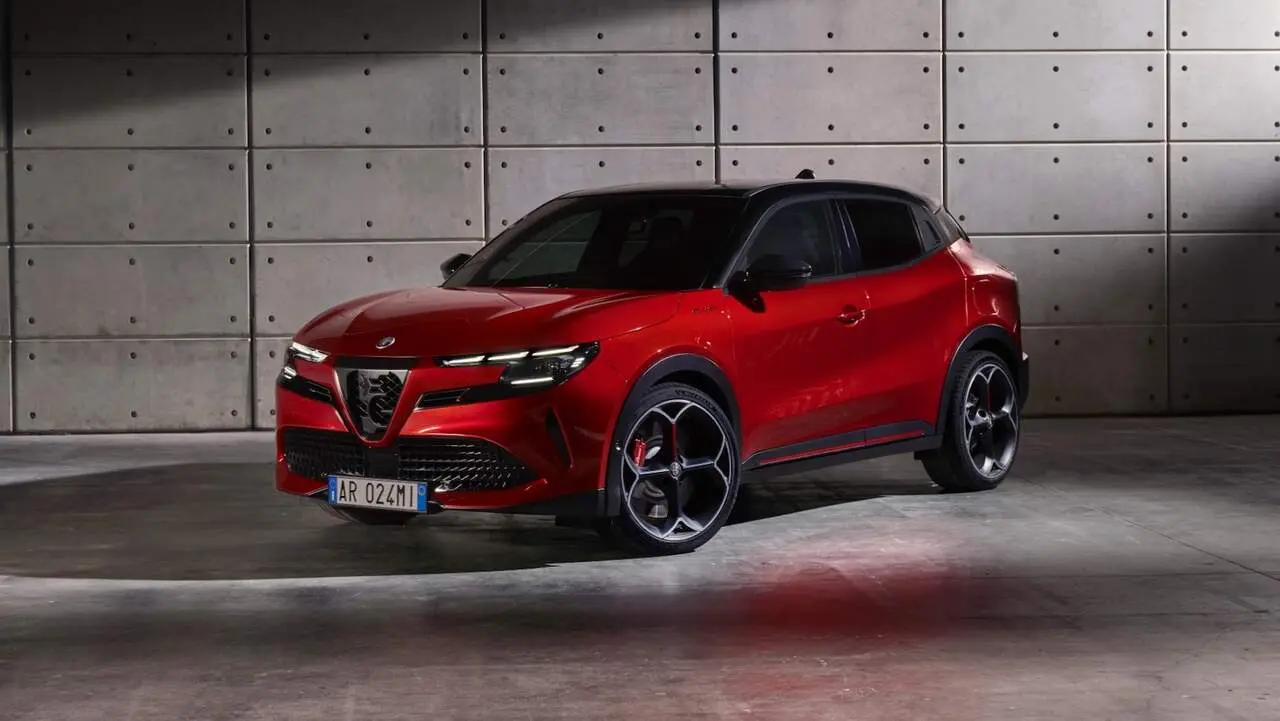 Alfa-Romeo-Milano-2025-9