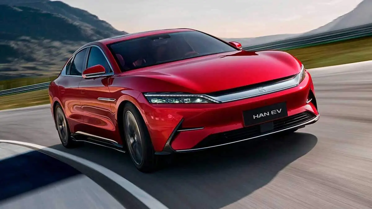 BYD-Han-EV_rojo