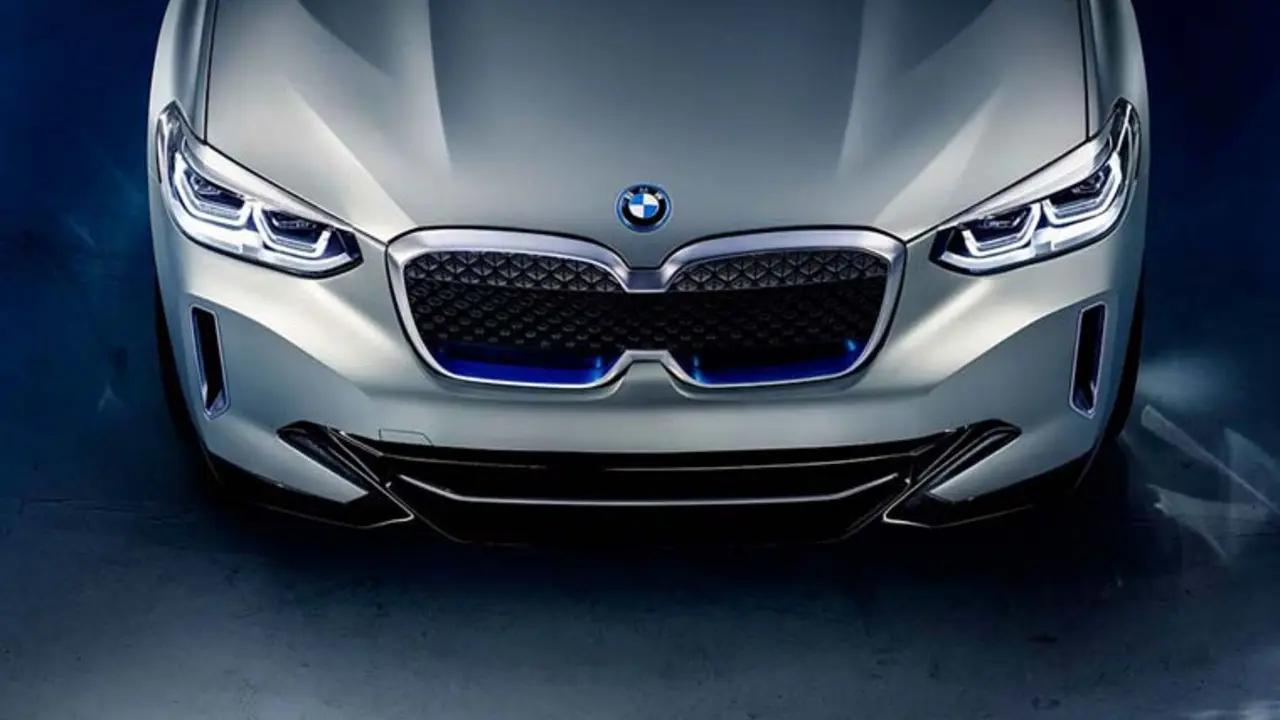 BMW-iX3-01