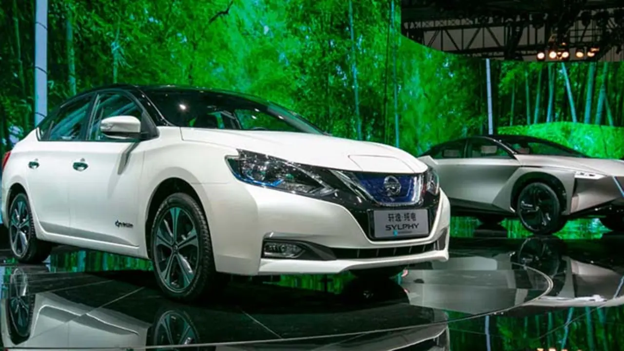 Nissan_Sylphy-Zero-Emission01