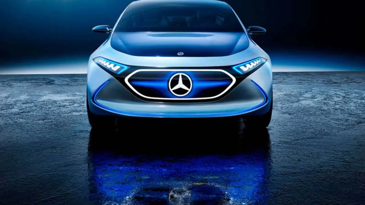 mercedes-benz_EQA01