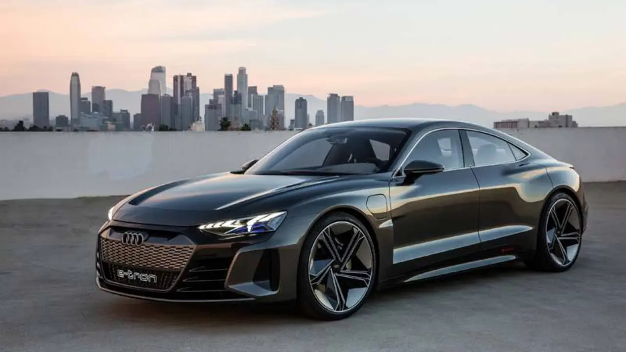 Audi-GT_e-tron-Concept_gris-lateral04