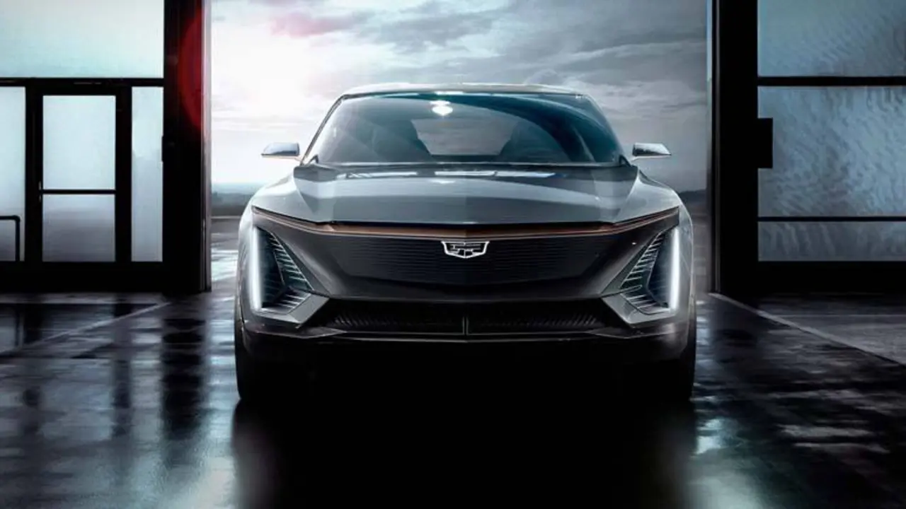 Cadillac-EV_primer-electrico_frontal