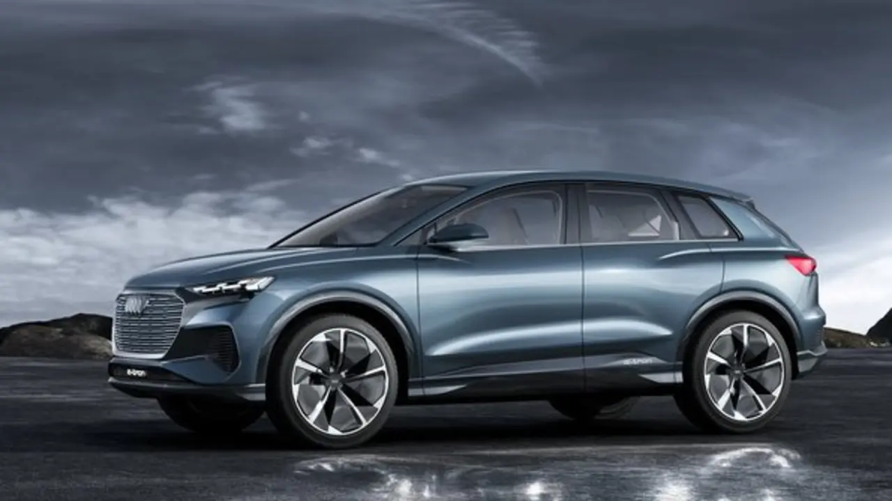 lateral Audi Q4 e-tron concept
