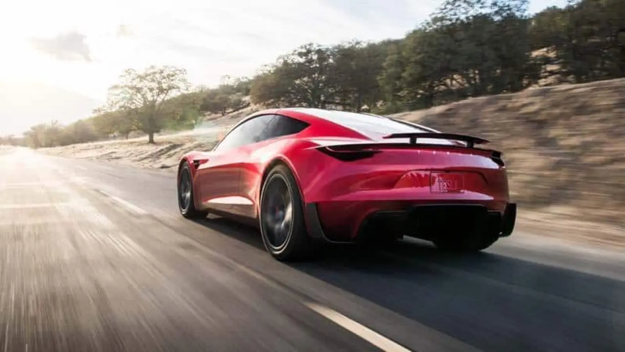 tesla-roadster-carretera_trasera