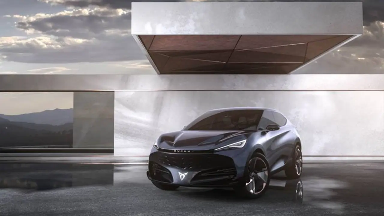 CUPRA-Tavascan-lateral_frontal_edificio