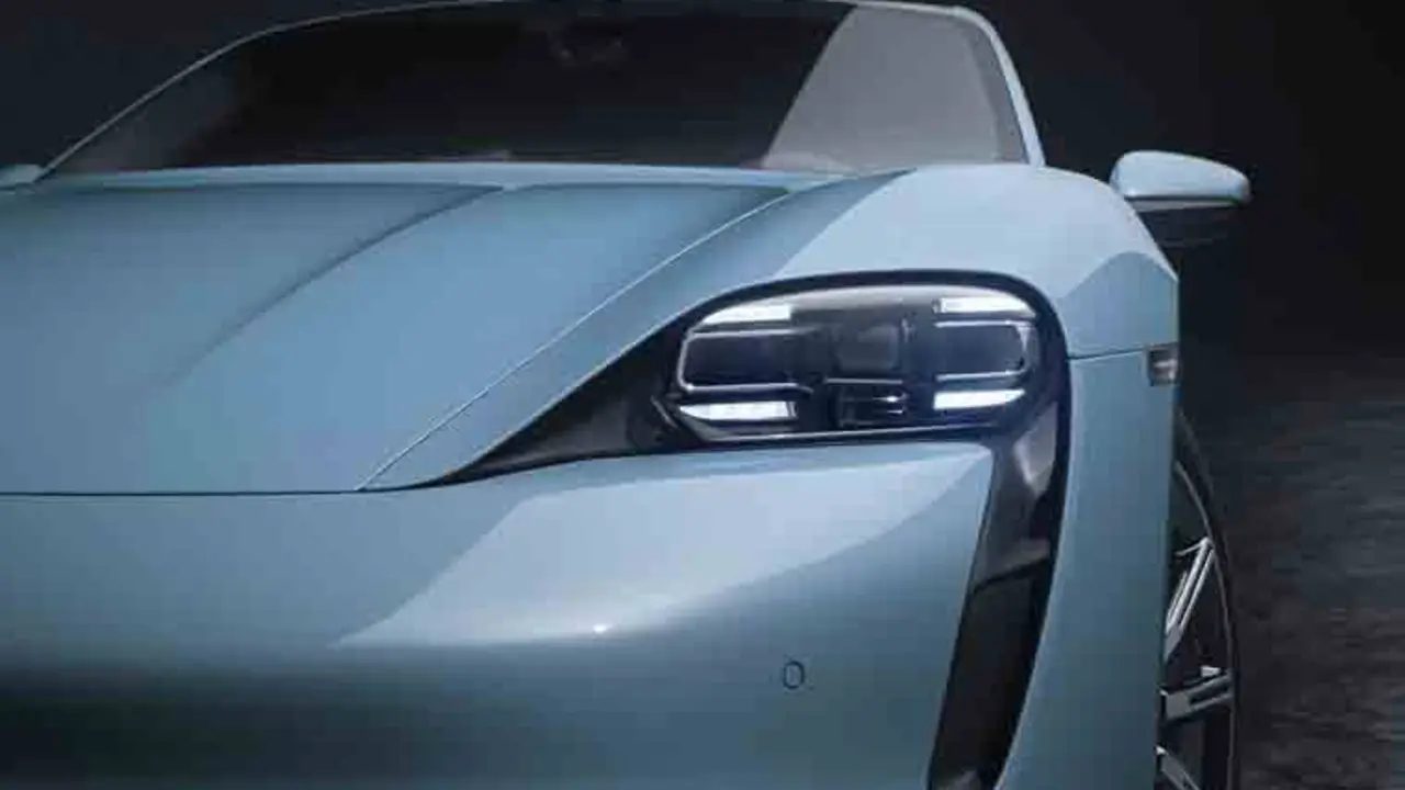 Porsche-Taycan-4S_frontal-faros