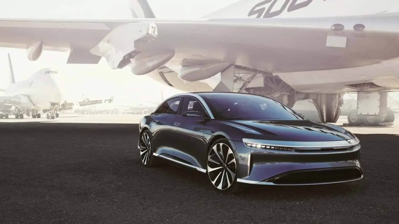 lucid-air-sedan-lujo-electrico