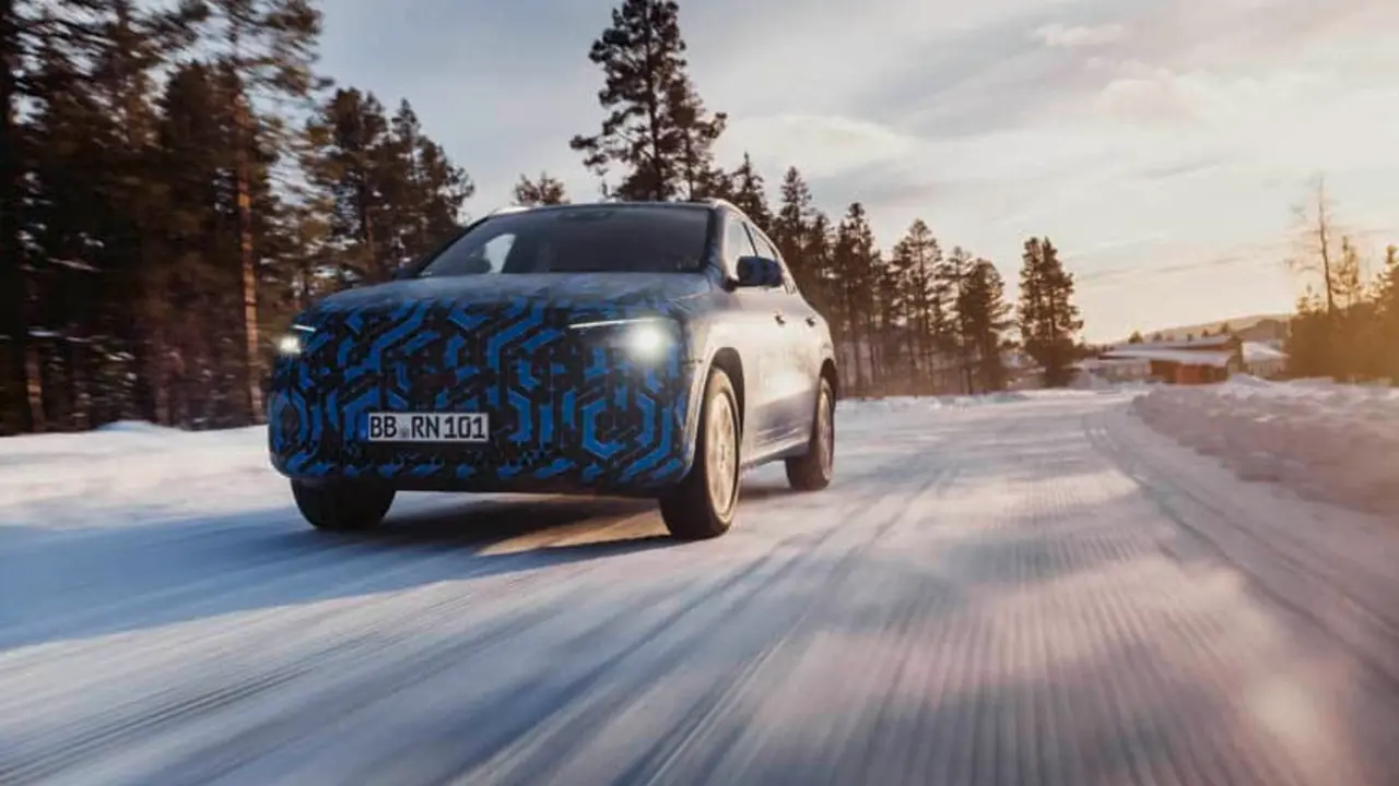 Mercedes-Benz-EQA-pruebas-invierno-Suecia_5