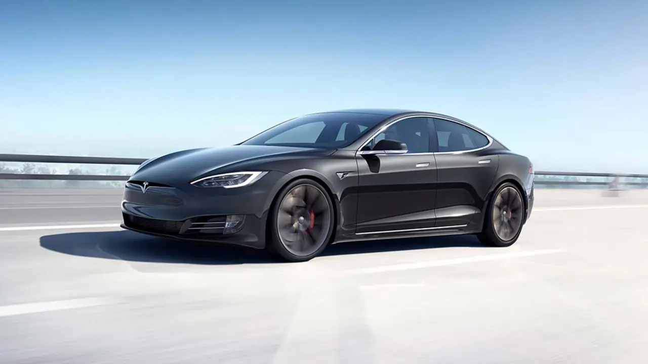 Foto del Tesla Model S Long Range
