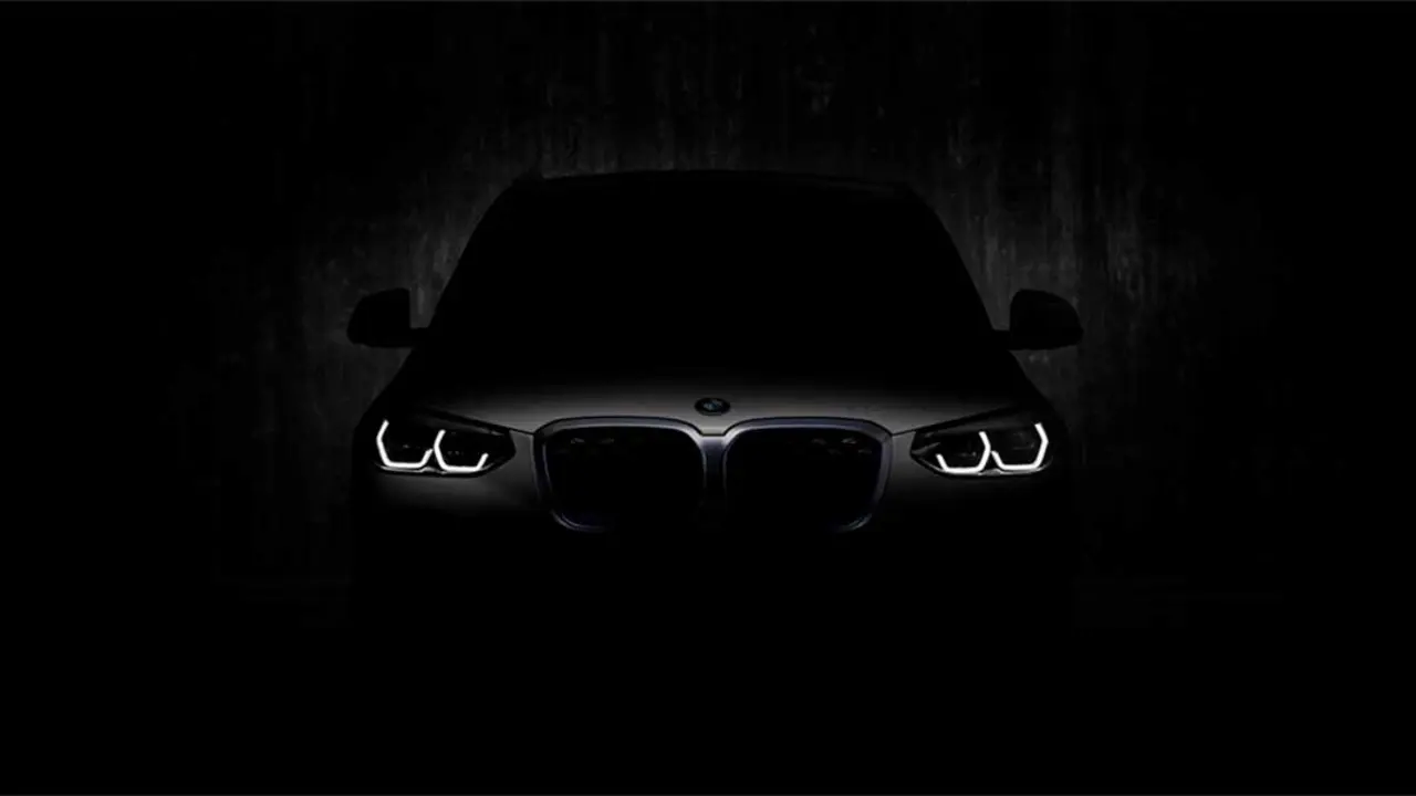 Foto teaser de la presentaci&oacute;n del BMW iX3