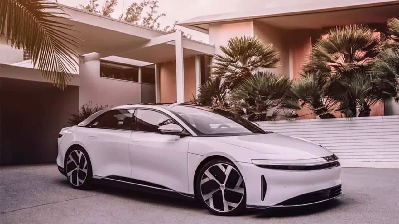 Foto de la berlina el&eacute;ctrica premium, Lucid Air