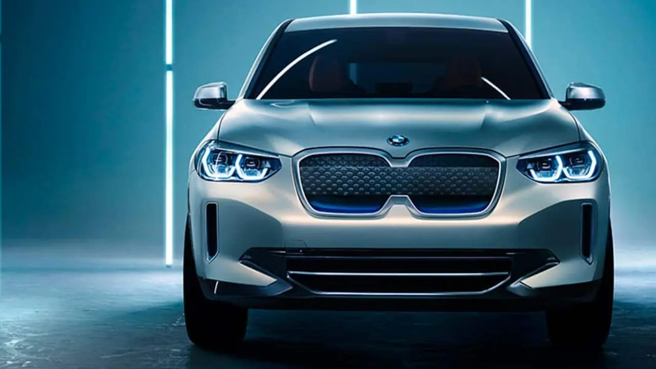 Foto del posible dise&ntilde;o del BMW iX1 de 2022